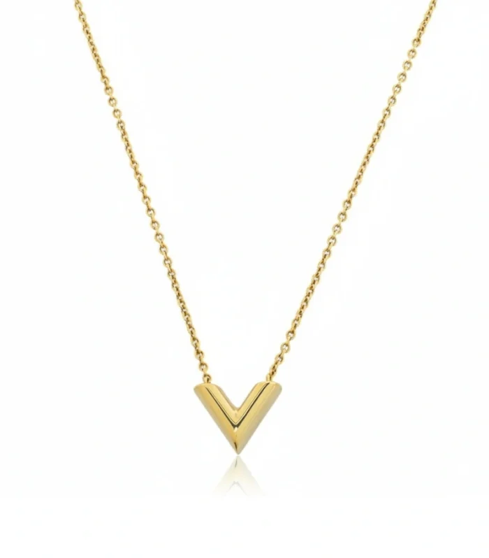 V-Shaped Pendant Necklace